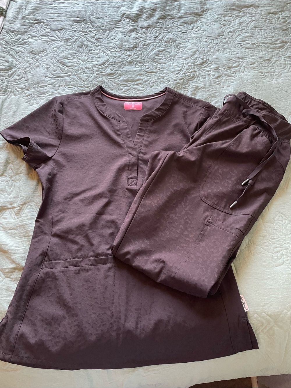 Women's Dark Brown Scrub Set - Comfort Fit by